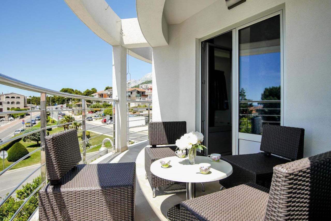 Apartments Milan Makarska Eksteriør billede