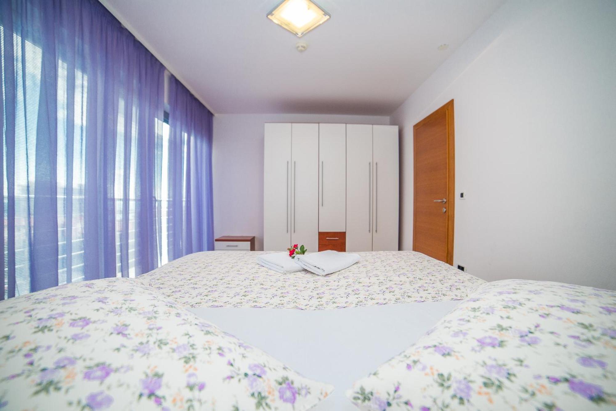 Apartments Milan Makarska Værelse billede