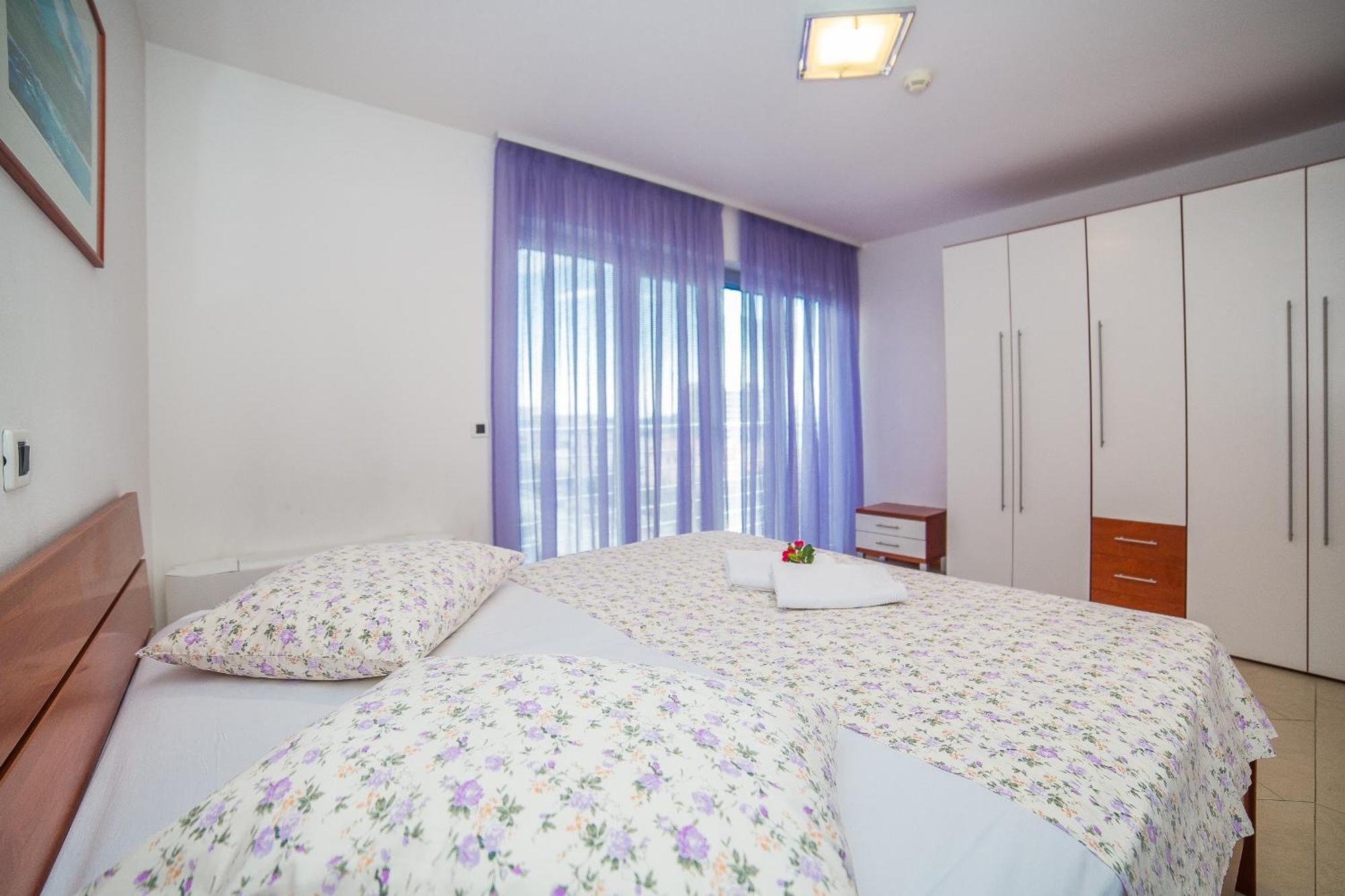 Apartments Milan Makarska Værelse billede